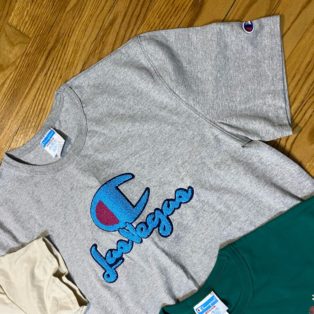 4 brand new T-shirts Bundle size M New! #10 - Picture 3 of 6